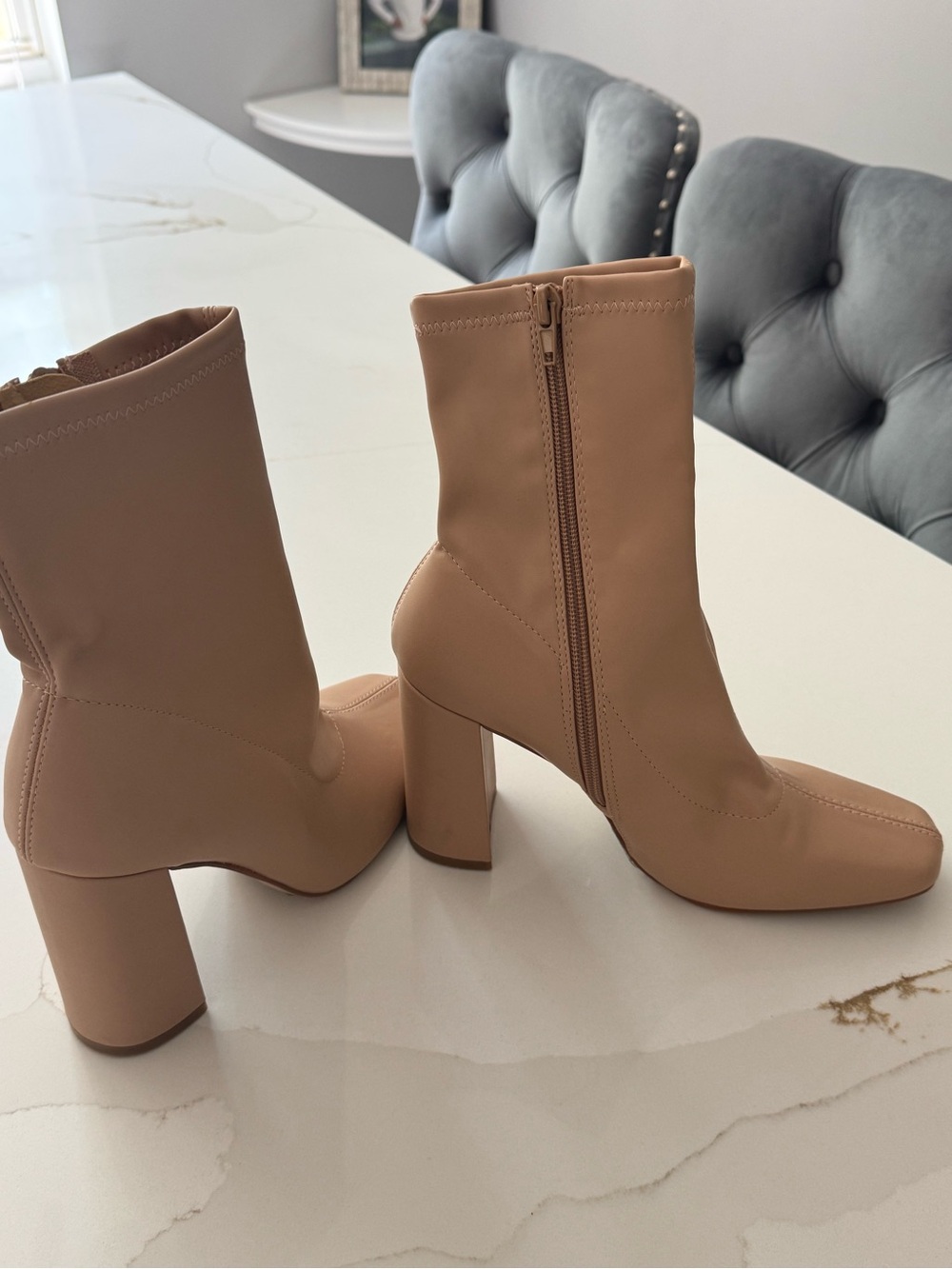 Women's Tan Block Heel Mid-Calf Boots